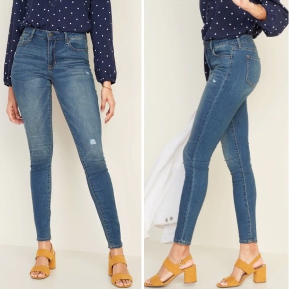 Old Navy Denim - Old Navy Distressed Rockstar Light Wash Jeans